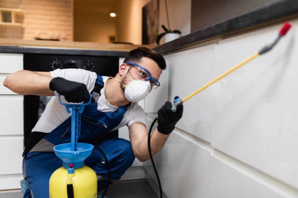 Best Emergency Pest Control  in Lake Ripley, WI